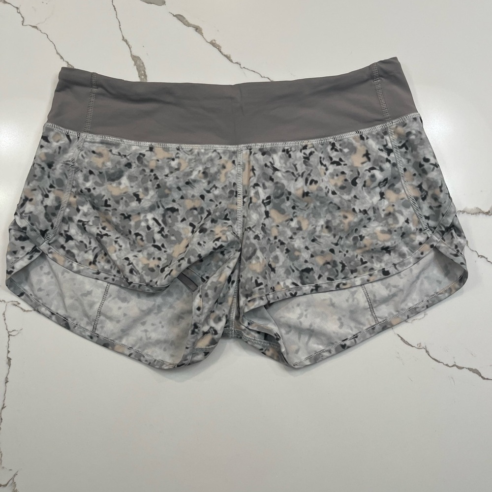 LULULEMON Speed Up Running Shorts, Gray Multicolor, Size 6